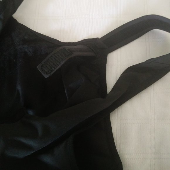 Moving Comfort Sports Bra 40C - Picture 7 of 10